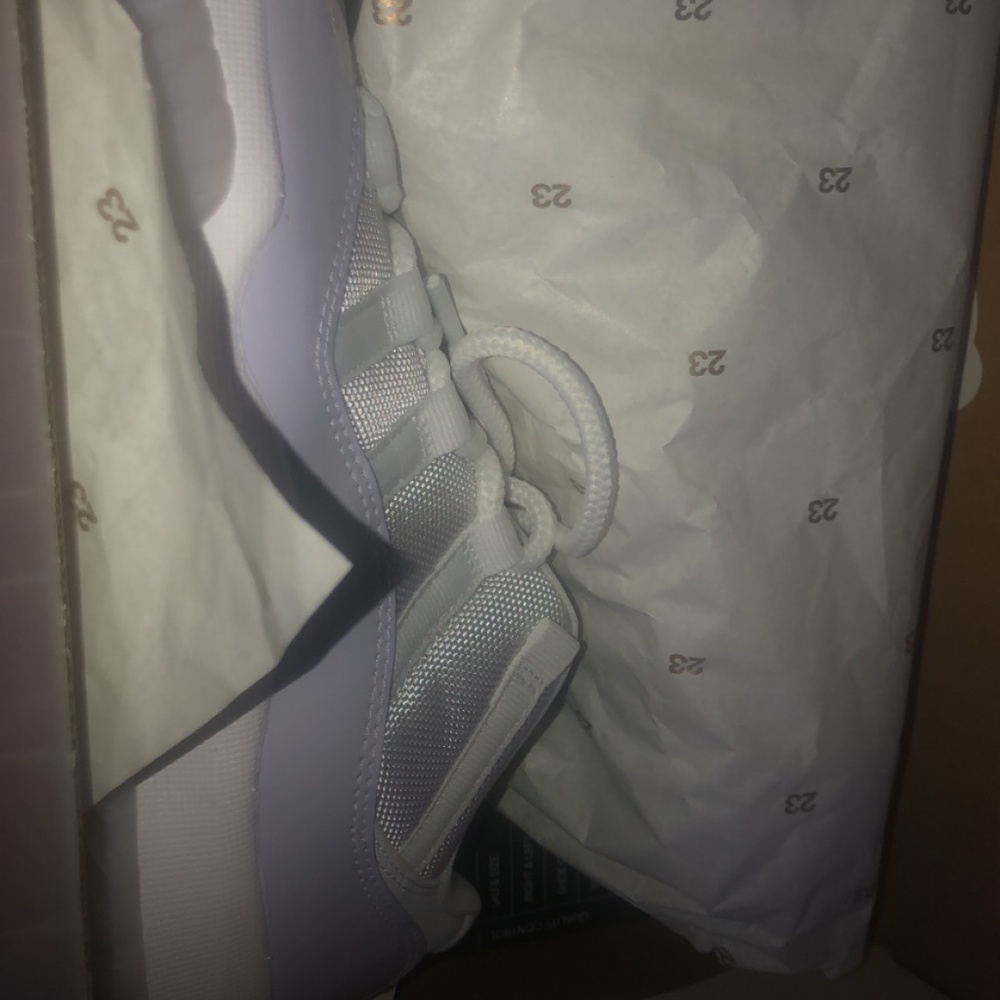 Jordan retro 11 low